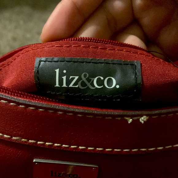 Liz & Co Shoulder Bag - Picture 10 of 11